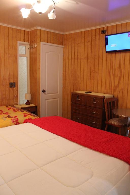 Hotel Yellow Submarine Punta Arenas Rum bild