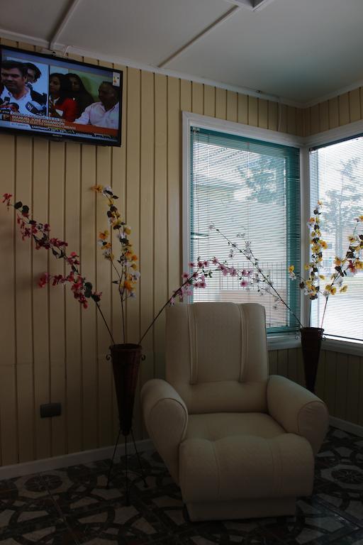 Hotel Yellow Submarine Punta Arenas Rum bild